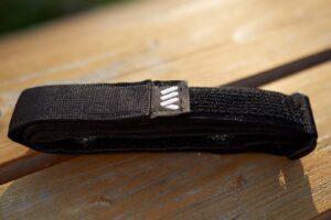 Páska AMS Velcro Strap - černý
